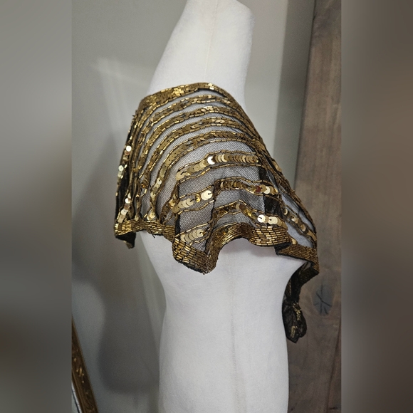 VINTAGE Gold Sequin Beaded  Shoulder Sling Mesh Capelet Tie Front. NWT - Picture 8 of 10